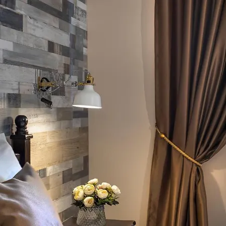 מלון Antique - Free Private Parking