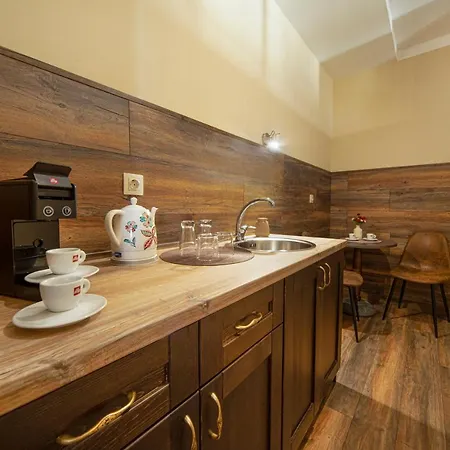 Antique - Free Private Parking فندق 3*
