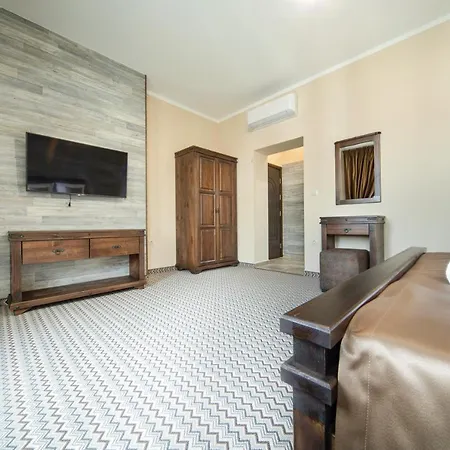 Antique - Free Private Parking 3* Plowdiw