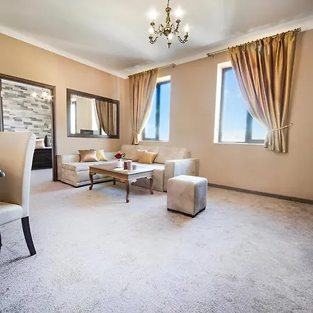 Antique - Free Private Parking Hotel Plowdiw