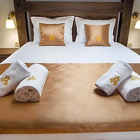 Antique - Free Private Parking 3* Plovdiv