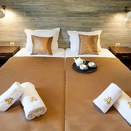 Antique - Free Private Parking 3*