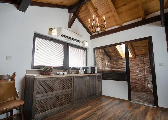 Antique - Free Private Parking 3*