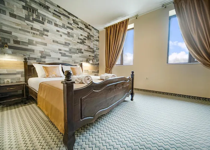 Antique - Free Private Parking Пловдив