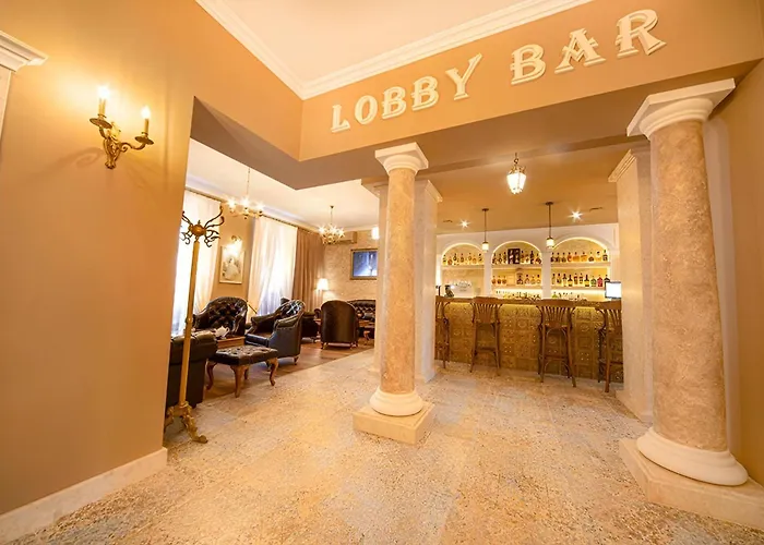 Готель Antique - Free Private Parking